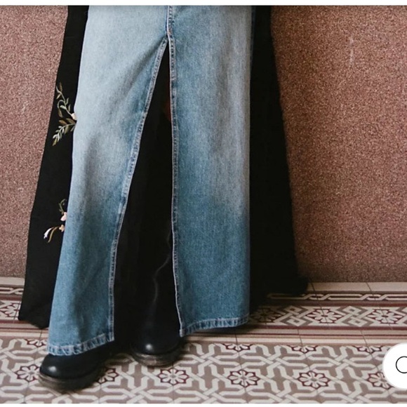 Free People We the Free Come as You Are Denim Maxi Skirt in Blue Sapphire Size 2 - Picture 6 of 13